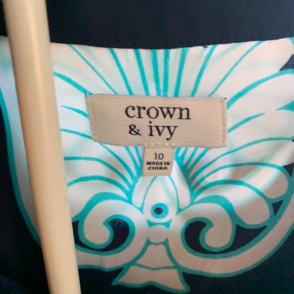 Crown & Ivy fully lined dress. Never worn. Retail 99 - Picture 2 of 6